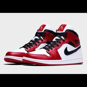 Jordan 1 Chicago 2020 Red/black/white 6y